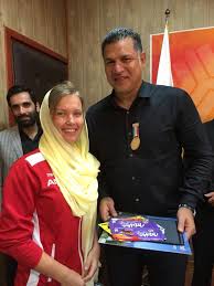 Esta é a página da carreira na seleção de ali daei do clube karriereende. Adler Sevens Iran Ist Angekommen Im Rugby Dorf