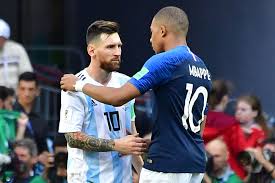 The premier league champions have the same goal as psg. Manchester City Could Look To Secure Kylian Mbappe Over Lionel Messi