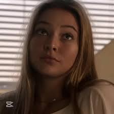 In love with her #sarahcameron #sarahcameronedit #outerbanks  #outerbanksedit #dontletthisflop #dontflopplease #dancemom #madelyncline  #madelynclineedit