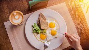 Ada beberapa menu sarapan pagi yang menjadi favorit orang indonesia. 5 Menu Sarapan Sehat Di Pagi Hari