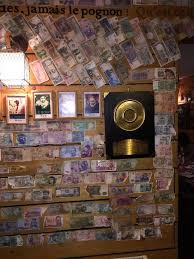 Pour les articles homonymes, voir brennus. Le Bouclier De Brennus Picture Of Au Bistrot Paris Tripadvisor
