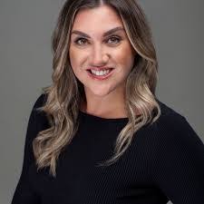 Kim Southwick's Instagram, Twitter & Facebook