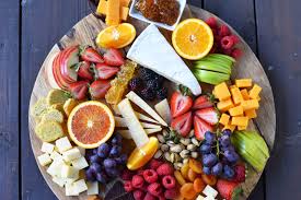 How To Make The Best Fruit And Cheese Board