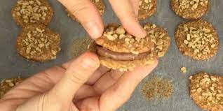 unsuz yagsiz cevizli kurabiye tarifi tatli tatli tarifleri kurabiye