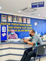 Get their location and phone number here. Jpn Melaka V Twitter 280721 Pemantauan Pejabat Jpn Caw Bandar Alor Gajah Oleh Pengarah Jpnmelaka Penyerahan Hadiah Hari Lahir Sebagai Sumber Motivasi Warga Kerja Jpn Melaka Untuk Terus Berkhidmat Dgn Penuh