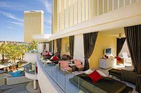 9 Fabulous Vegas Wedding Venues Vegas Wedding Venue Las Vegas Wedding Venue Vegas Hotel