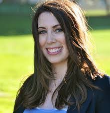 Taylor Seidler's Instagram, Twitter & Facebook