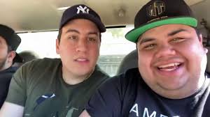 TRONAMOS CUETE ARRIBA DE LA RANGER Y LE PINTAMOS UNA PIEZA!