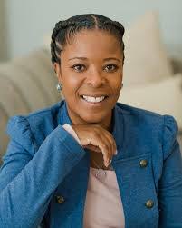 Debra Gott's Instagram, Twitter & Facebook