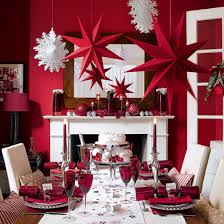 Match your garland accessories to wall art and decor throughout the space rather than using the classic. Creative Inspiring Christmas Dinner Table Settings And Decoration Ideas Homesthetics Inspiring Ideas For Your Home