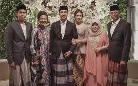 Raisa positif hamil begini reaksi hamish daud silet. Jelang Haripatahhatinasional Fans Doakan Pernikahan Raisa Hamish Daud Lancar Jpnn Com