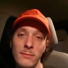 DUUDE 150,000 people apart of this community