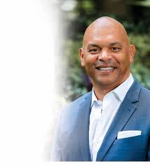 Azalea Magazine Spring 2023 by AZALEA Magazine