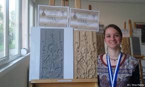Élise lambert, élève de terminale en bac pro industries graphiques. Medaillee Des Meilleurs Apprentis De France Ses Mains En Or Sculptent Une Carriere L Orne Hebdo