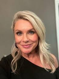 Brad Burdette's Instagram, Twitter & Facebook