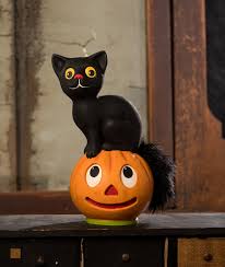 Halloween Vintage Seated Cat