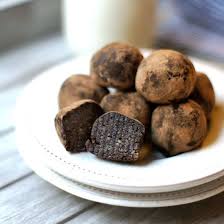 Raw Brownie Bites Vegan Paleo Detoxinista Recipe Raw Brownies Paleo Cookies Raw Food Recipes
