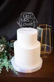 Geometric Wedding Cake Topper Clear Acrylic Wedding Sign For Cake Mr Mrs Cake Topper Modern Geometric Wedding Item Hcp900 Modern Cake Toppers Acrylic Cake Topper Geometric Wedding Cakes