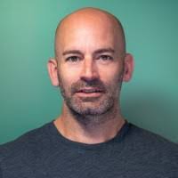 Drew Houser's Instagram, Twitter & Facebook