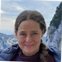 40+ 'Eva André' profiles