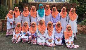 Moga sekolah kebangsaan kota masai diberkati supaya menang di dalam pertandingan kalam jamaie yang lain. Pertandingan Kalam Jamaie Daerah Petaling Utama 2017 Sk Kampung Tunku Nukilan Budak Flat