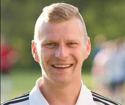 DJK Straßkirchen: Hager unterstützt Pecher an der Linie, sechs Neue