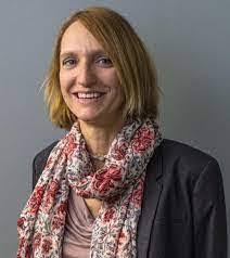 Stacy Eary's Instagram, Twitter & Facebook