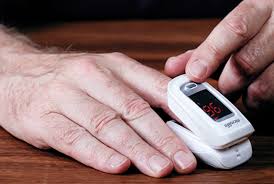 Cách sử dụng và lưu ý khi đo nồng độ oxy trong máu - VnExpress Sức khỏe