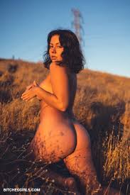 Divinenataliewhitemusic Youtube Nude Influencer - Natalieandrobert7 Nsfw  Videos