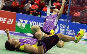 Melalui instagram (@marcusfernaldig), dia mengucapkan turut berduka cita atas kepergian pria yang lahir pada 11 agustus 1984 itu. Bwf On Twitter This Badmintonphoto Shows Markis Kido And Marcus Fernaldi Gideon Celebrating Winning The French Open 2013 Final Well Done If You Got That Right Https T Co Dzxpcs9ivq