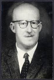 Víctor Tevah [fotografía] Domingo Ulloa.