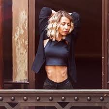 Stream tracks and playlists from laura figueiredo on your desktop or mobile device. Mas O Que E Isto Laura Figueiredo Mostra Bumbum Perfeito E Os Fas Deliram Famosos Flash