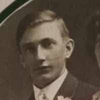 Abigail Kulik's Instagram, Twitter & Facebook