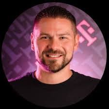 David Solano's Instagram, Twitter & Facebook