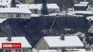 At gjerdrum, r pettersen, hd johansen, d johansen. Norway Landslide Houses Buried In Gjerdrum Village Near Oslo Bbc News