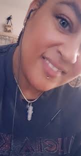 Rainbow moonstone properties and benefits