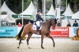 Laura collett started her competitive equestrian career in the show ring, winning the supreme pony title at horse of the year show in 2003 when she was 13. Boekelo Day Two Laura Collett Is Best Of The British Eventing Nation Three Day Eventing News Results Videos And Commentary