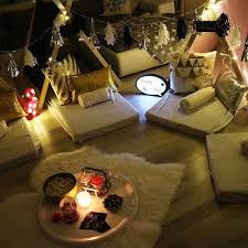 Yippi Tipi Die Pyjamaparty Zum Mieten Deine Individuelle Ubernachtungsparty Zum Kindergeburtstag Junggesellinnenab Pyjamaparty Junggesellinnenabschied Tipi