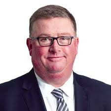 Patrick Stapleton's Instagram, Twitter & Facebook