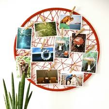 Fotocollage Selber Machen Ein Ring Mit Netzmuster Aus Garn Fotocollage Selber Machen Foto Hange Selbstgemachte Wandkunst
