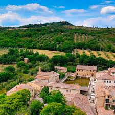 Italy off the beaten track tour with Heather Burden