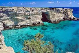 Top hotels close to baia dei turchi beach. Otranto Precipitano Dalla Baia Dei Turchi Nulla Da Fare Per Due Ragazzi