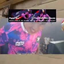 aki ♡ 🦊9️⃣ (@finralenjoyer)