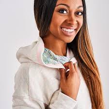 Mama, are you ready to snag your unicorn? 🦄 Latched Mama's brand new,  limited production, 100% Cotton Nursing Hoodie has arrived! 🎉  https://latchedmama.com/products/latched-mama-cotton-nursing-hoodie With a  relaxed, midweight fit, fun, thoughtful ...