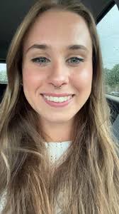 Woman seeking pen pal for friendship and more