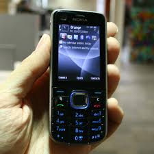 Nokia 6220 Classic: Old school name ...