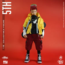 注入更多細節與巧思的五週年作品 j t studio street mask 系列 5th 1 6 比例人偶普通版 豪華版 玩具人toy people news art toys design character