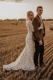 Open Back Boho Wedding Dress Long Sleeve Wedding Dress Boat Etsy In 2020 Wedding Dresses Lace Long Wedding Dresses Wedding Dresses Hippie