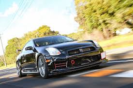 刺激はgt r以上か v35スカイラインクーペの究極進化系 登場 web option ヘッドライン 自動車情報サイト 新車 中古車 carview クーペ スカイライン 自動車