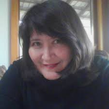 Elaine Niemiec's Instagram, Twitter & Facebook